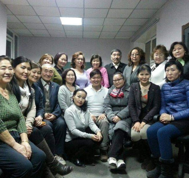 China_China Tour_Teaching Yellow Emperor Internal Medicine Metaphysical Application and Philosophy. Students are Surgeons, TCM, General Practitioners 2012